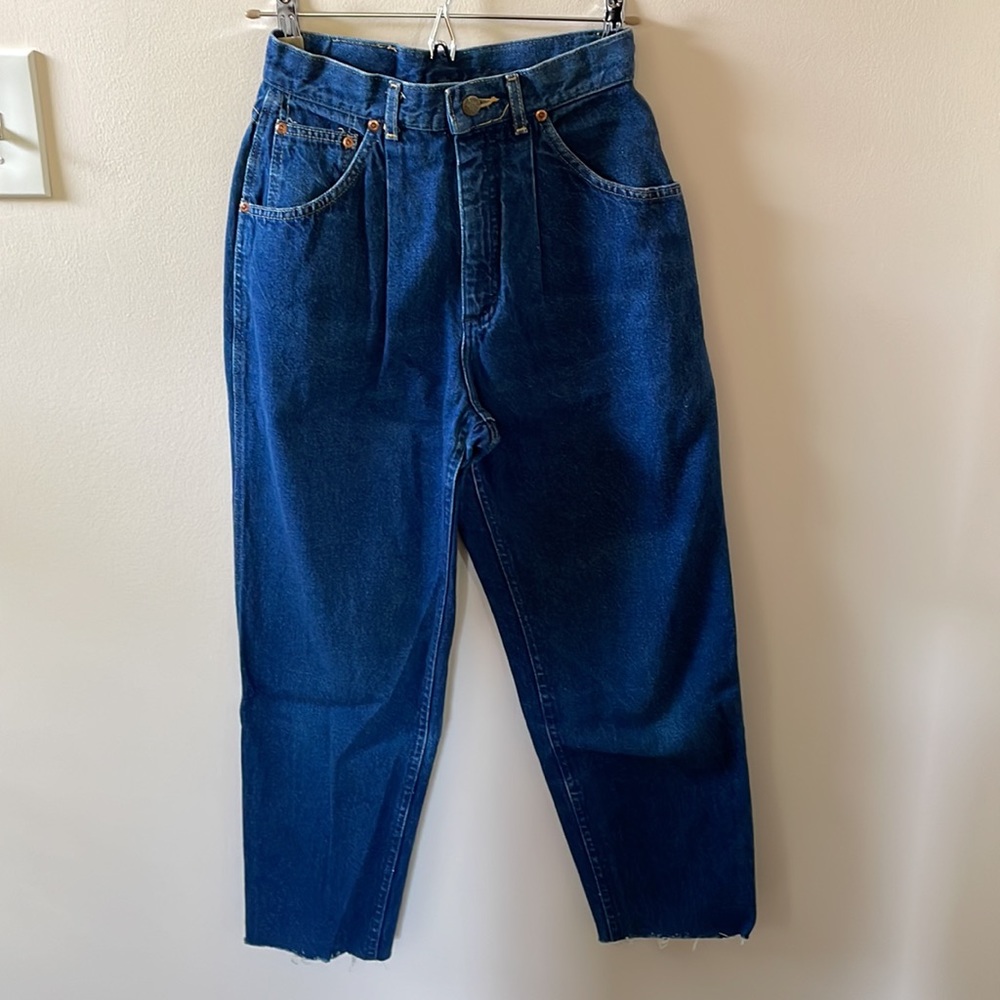 VINTAGE raw hem high rise straight leg denim 80's